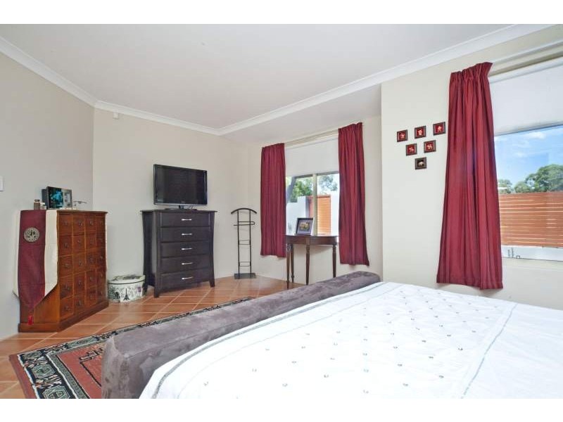15 Menmuir Place, Bayswater WA 6053