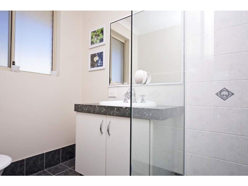 15 Menmuir Place, Bayswater WA 6053