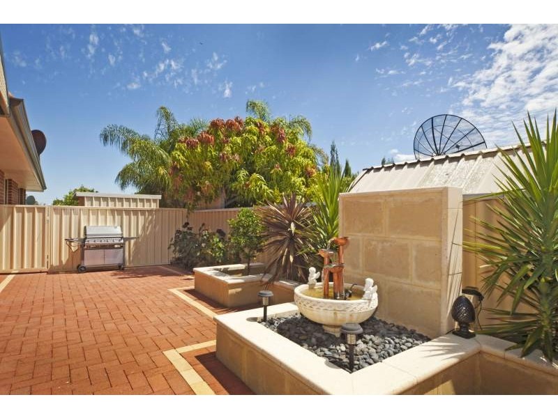 15 Menmuir Place, Bayswater WA 6053