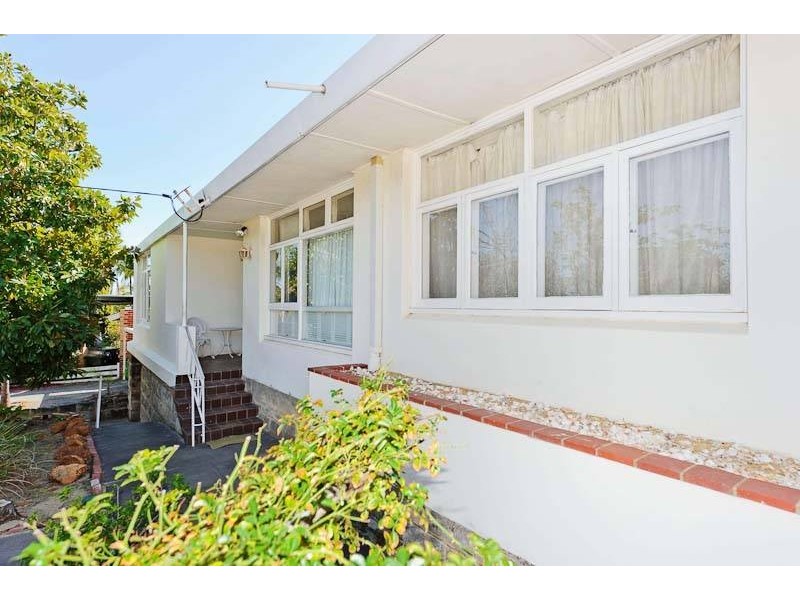 8 Warralong Crescent, Coolbinia WA 6050