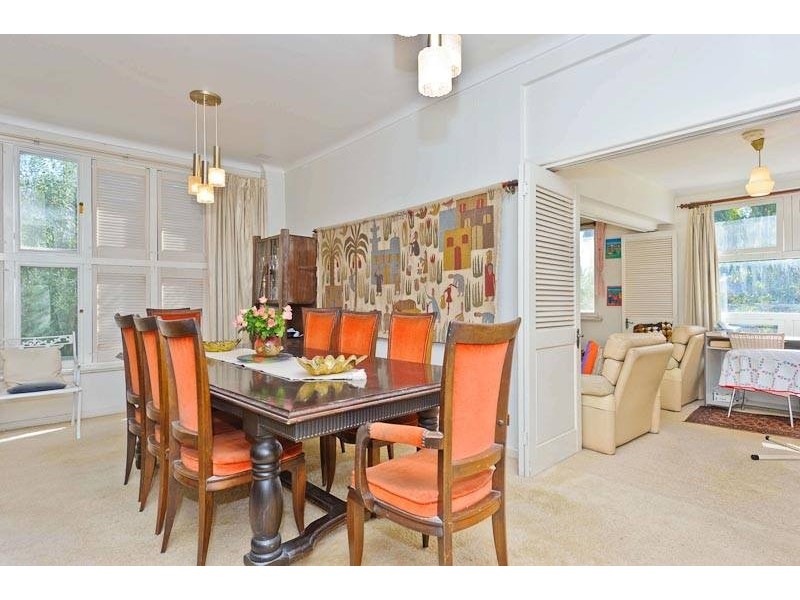 8 Warralong Crescent, Coolbinia WA 6050
