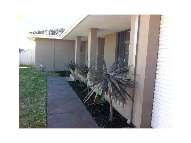 560 Rockingham Road, Munster WA 6166