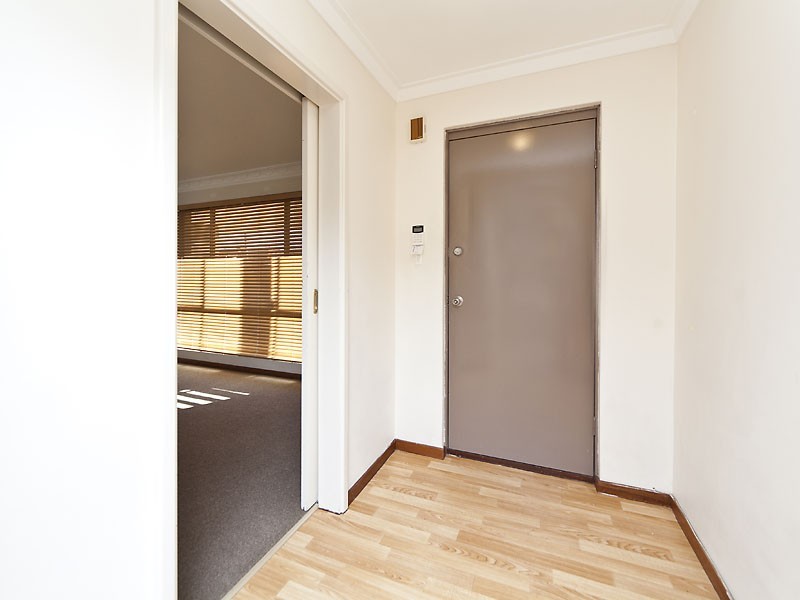 560 Rockingham Road, Munster WA 6166