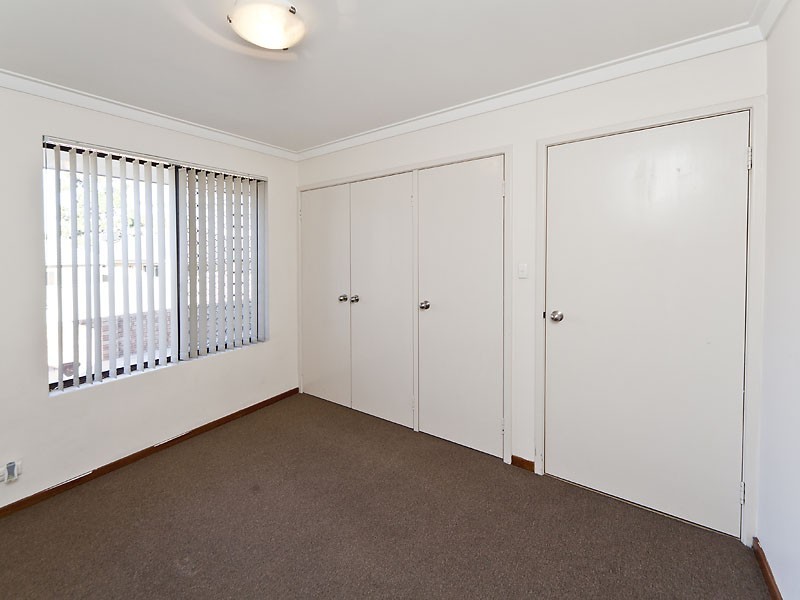 560 Rockingham Road, Munster WA 6166