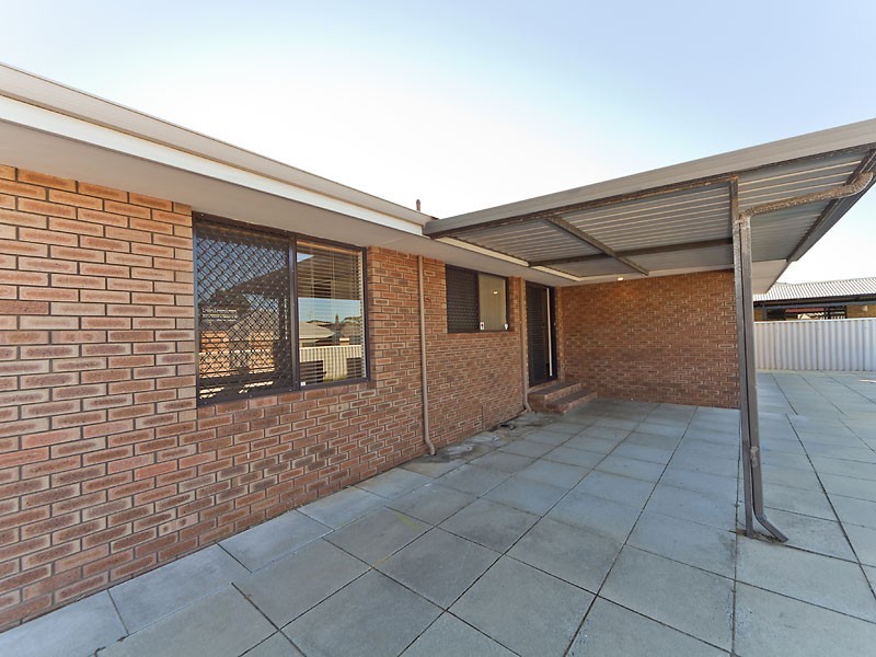 560 Rockingham Road, Munster WA 6166