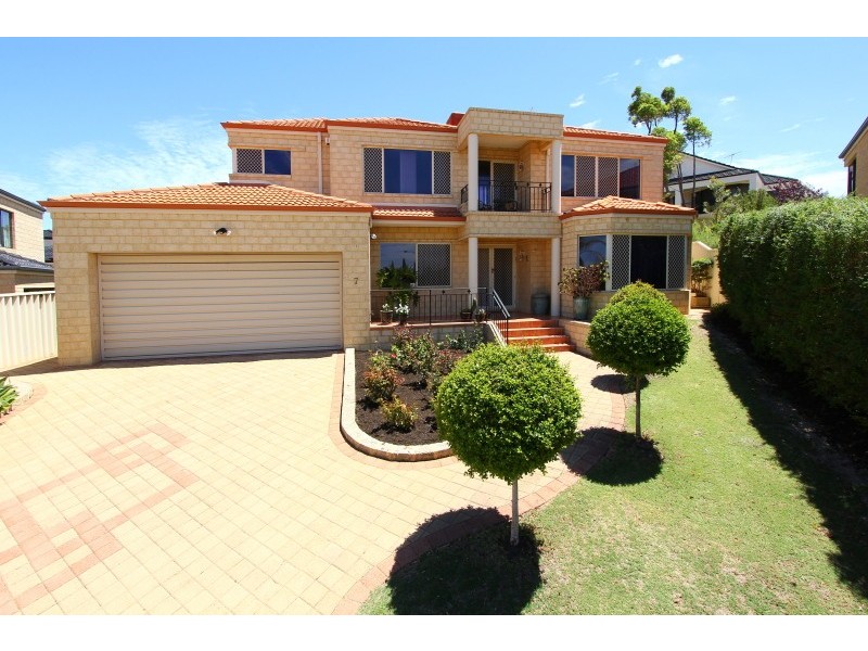 7 Amelup Place, Dianella WA 6059