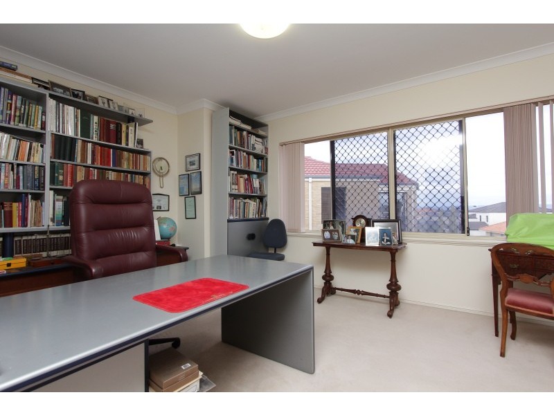 7 Amelup Place, Dianella WA 6059