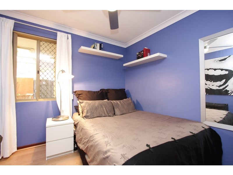 2/14 Vaughan Street, Dianella WA 6059