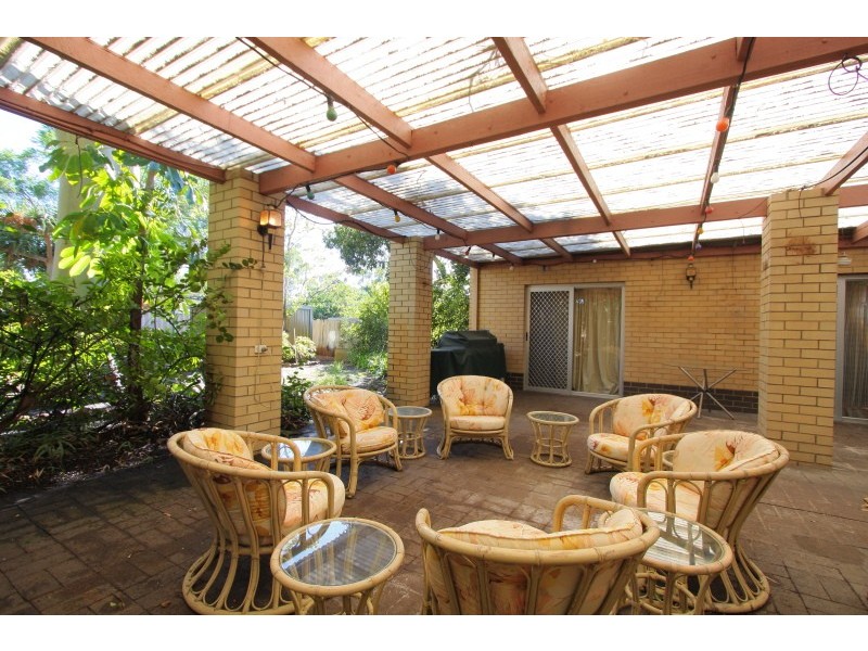 41 Howes Crescent, Dianella WA 6059