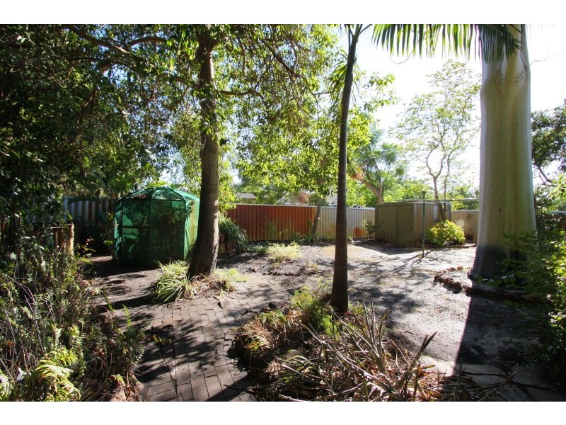 41 Howes Crescent, Dianella WA 6059