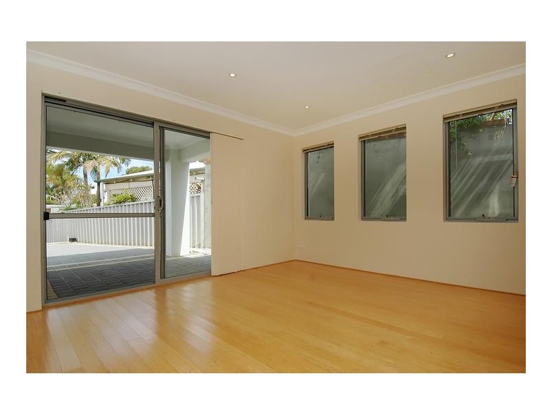 124B Hayes Avenue, Dianella WA 6059