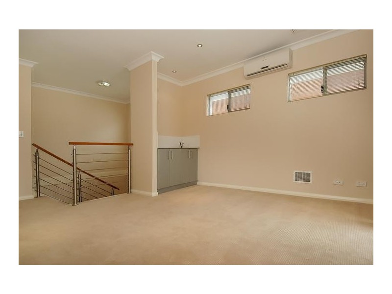 124B Hayes Avenue, Dianella WA 6059