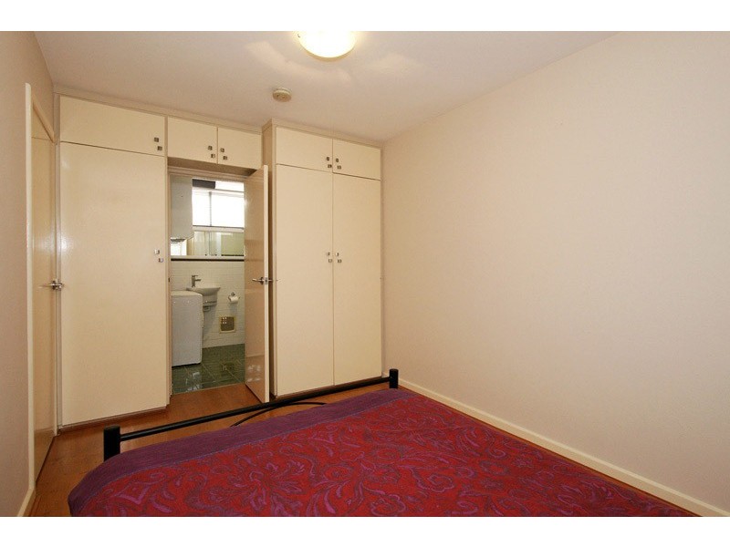 2/345 Stirling Street, Highgate WA 6003