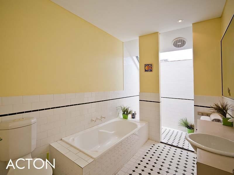 19C Wittenoom Street, East Perth WA 6004