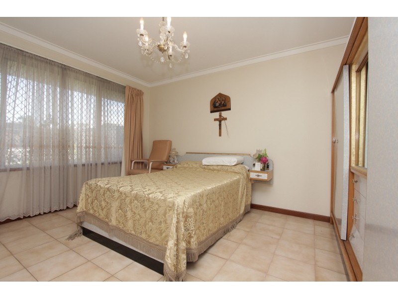 414 Grand Promenade, Dianella WA 6059