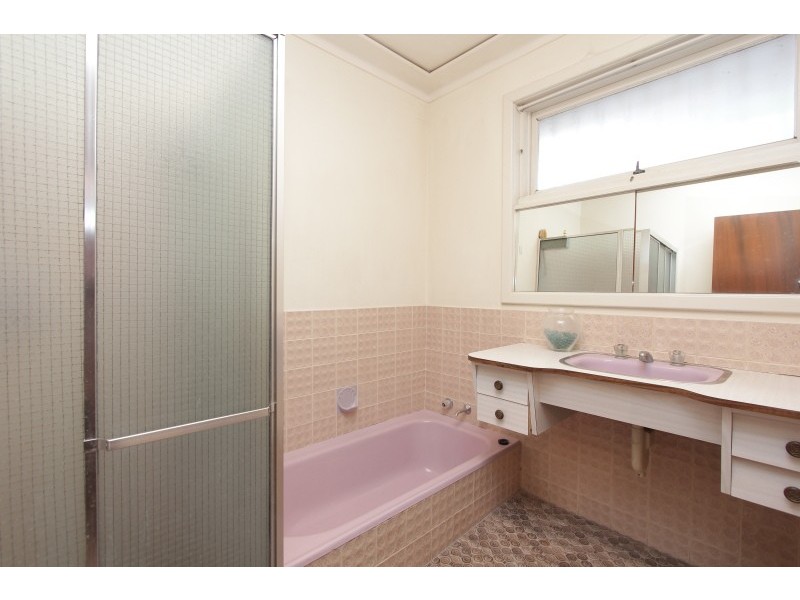 414 Grand Promenade, Dianella WA 6059