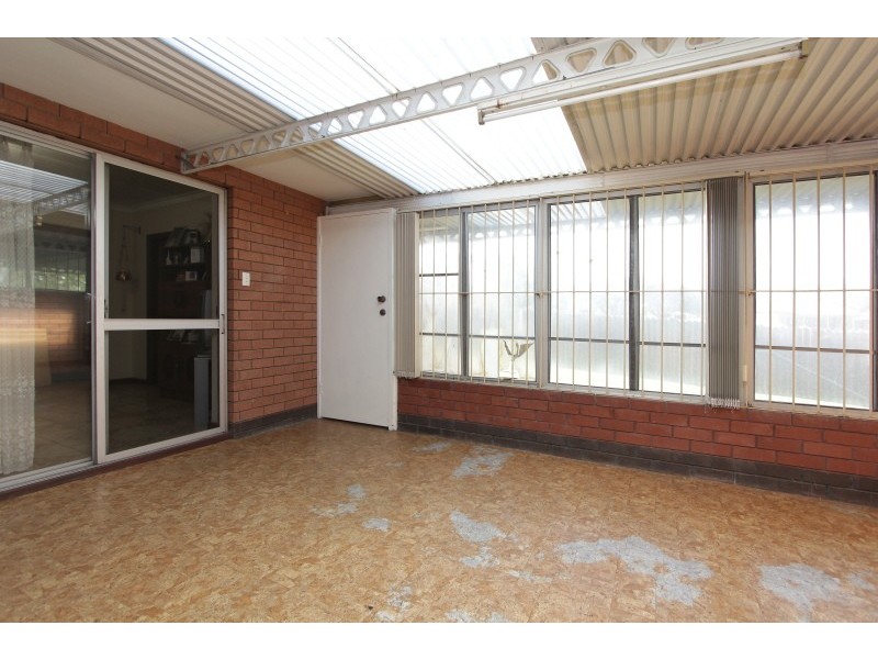 414 Grand Promenade, Dianella WA 6059