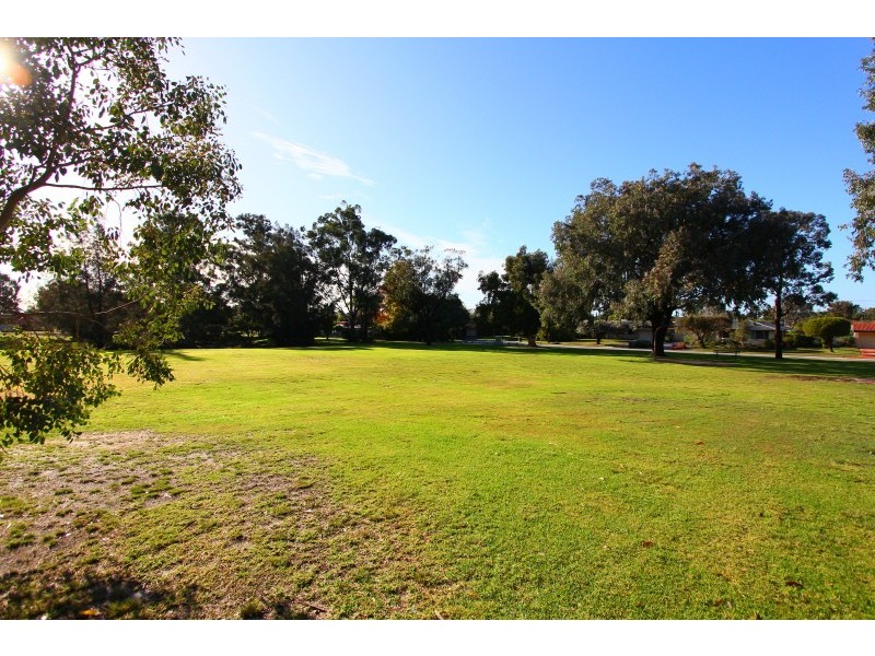 25 Wrigley Street, Dianella WA 6059