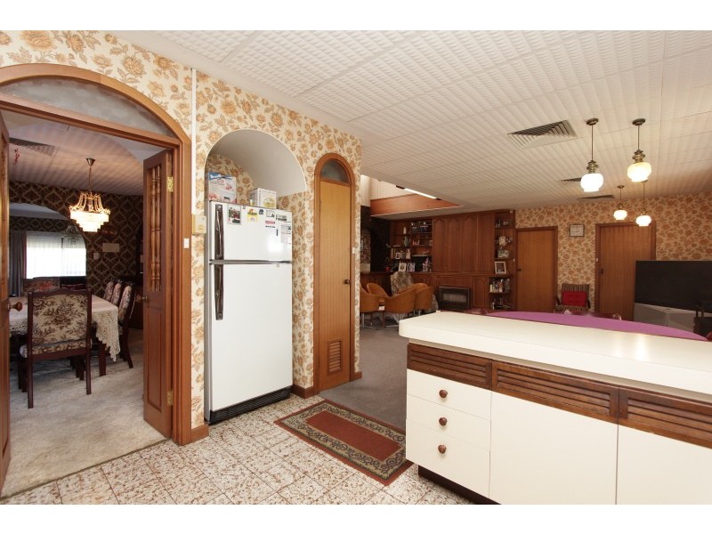 6 Salamander Street, Dianella WA 6059