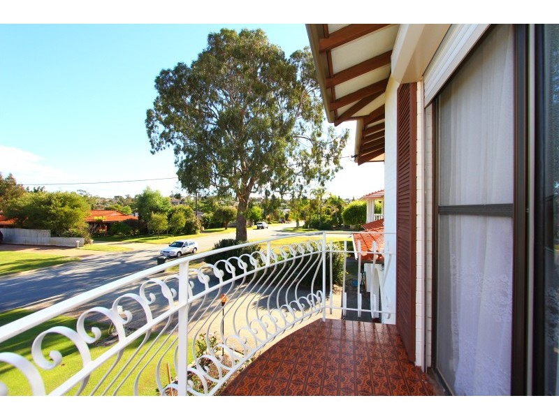 6 Salamander Street, Dianella WA 6059