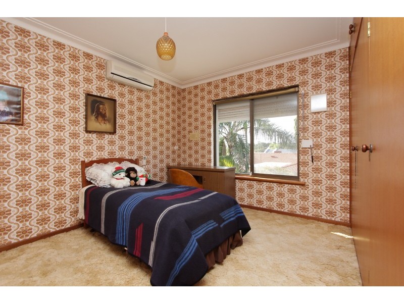 6 Salamander Street, Dianella WA 6059