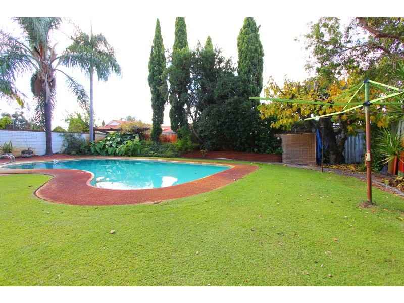 6 Salamander Street, Dianella WA 6059