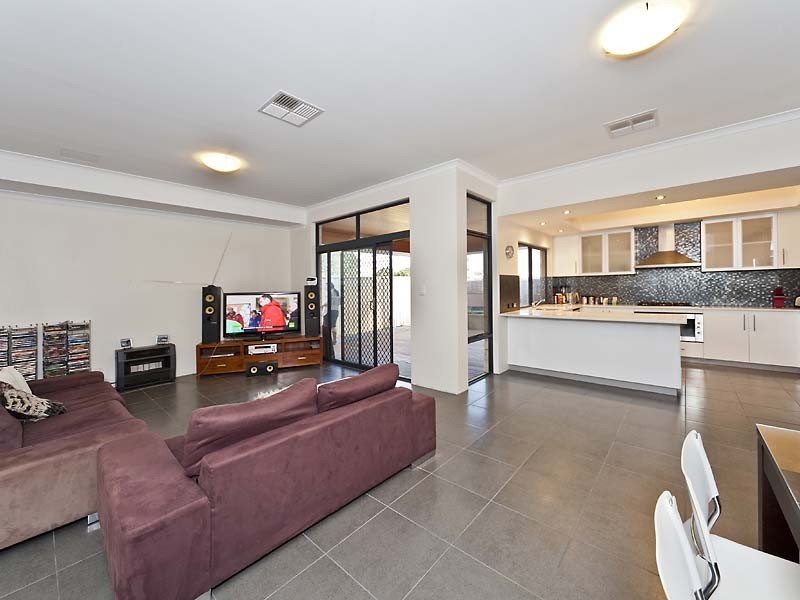 28 Penryn Street, Kewdale WA 6105