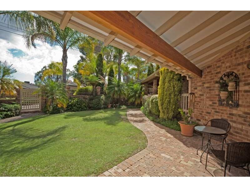 152 Moulden Avenue, Yokine WA 6060