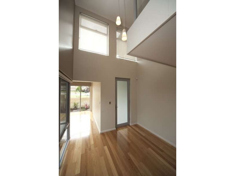 4A Burns Avenue, Yokine WA 6060