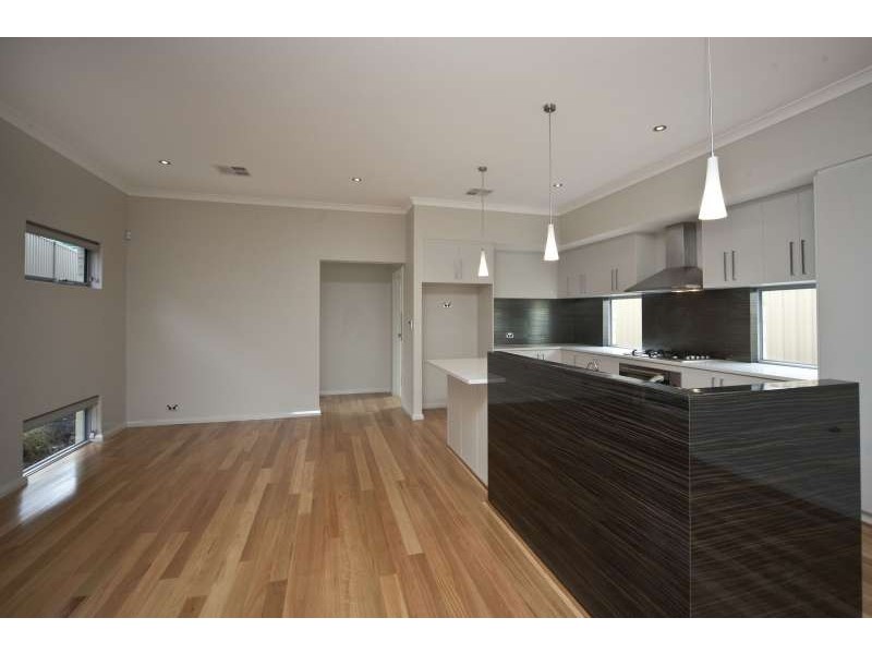 4A Burns Avenue, Yokine WA 6060