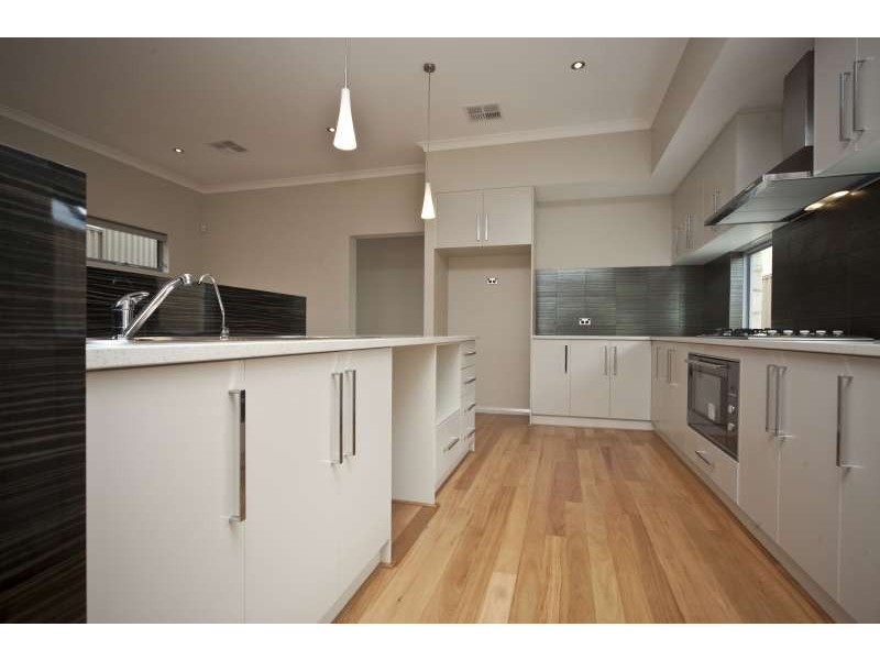 4A Burns Avenue, Yokine WA 6060
