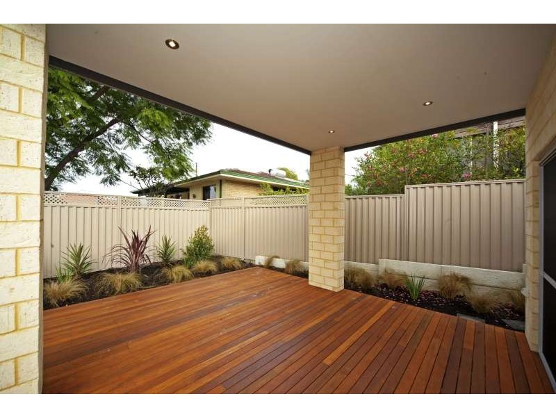 4A Burns Avenue, Yokine WA 6060