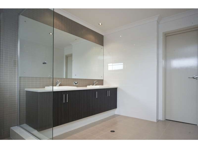 4A Burns Avenue, Yokine WA 6060