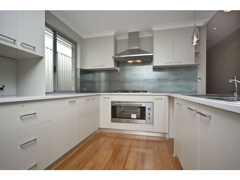 4B Burns Avenue, Yokine WA 6060