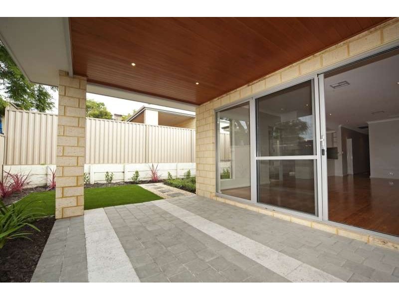 4B Burns Avenue, Yokine WA 6060