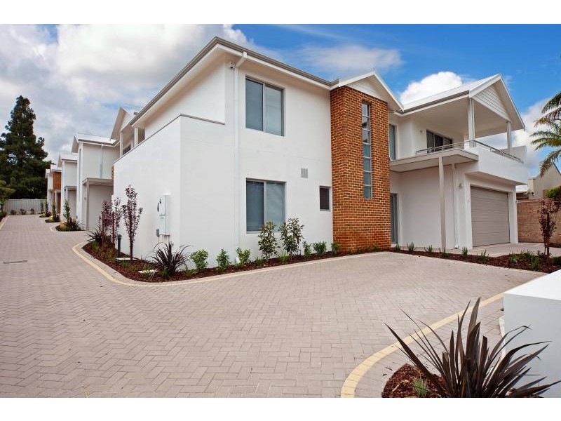 4/117 Lawley Street, Tuart Hill WA 6060