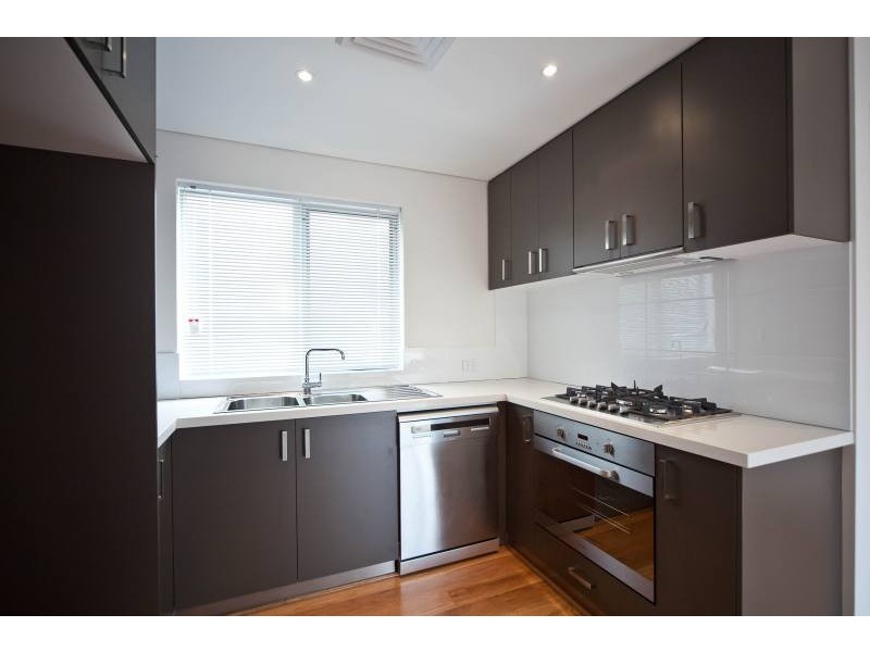 4/117 Lawley Street, Tuart Hill WA 6060