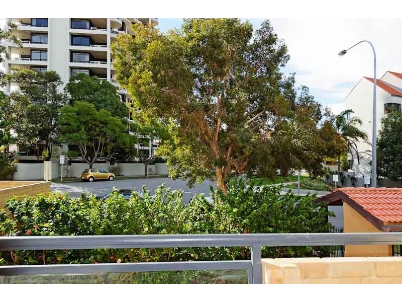 24/35 Godrich Street, East Perth WA 6004