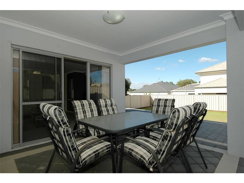 124A Hayes Avenue, Dianella WA 6059