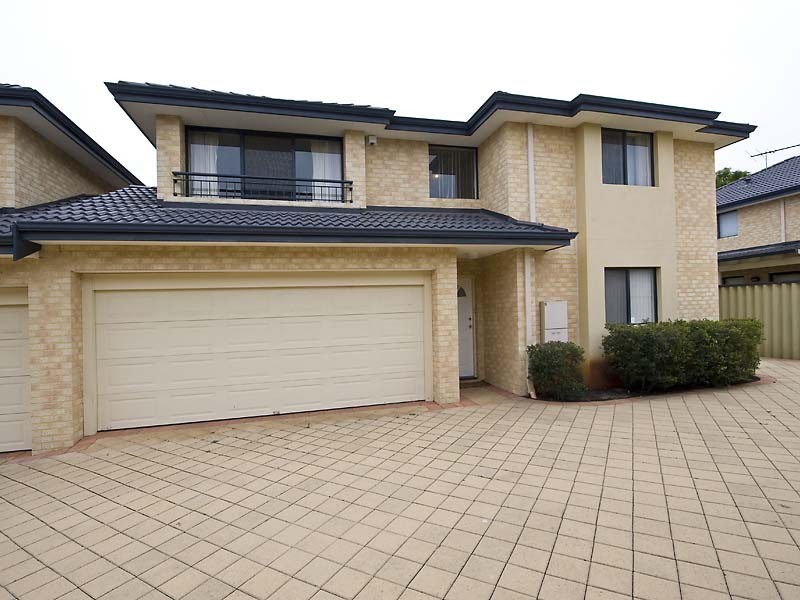 28B Pearl Road, Cloverdale WA 6105