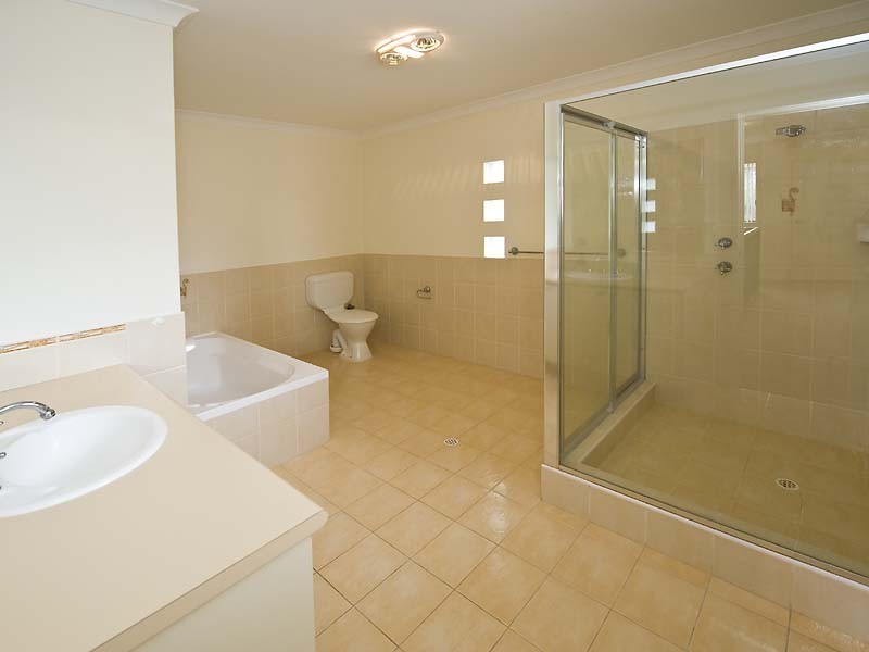 28B Pearl Road, Cloverdale WA 6105