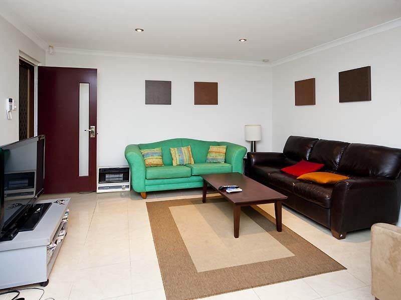 2/50 Caledonian, Maylands WA 6051