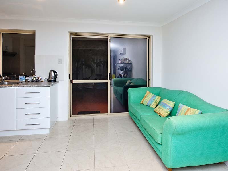 2/50 Caledonian, Maylands WA 6051