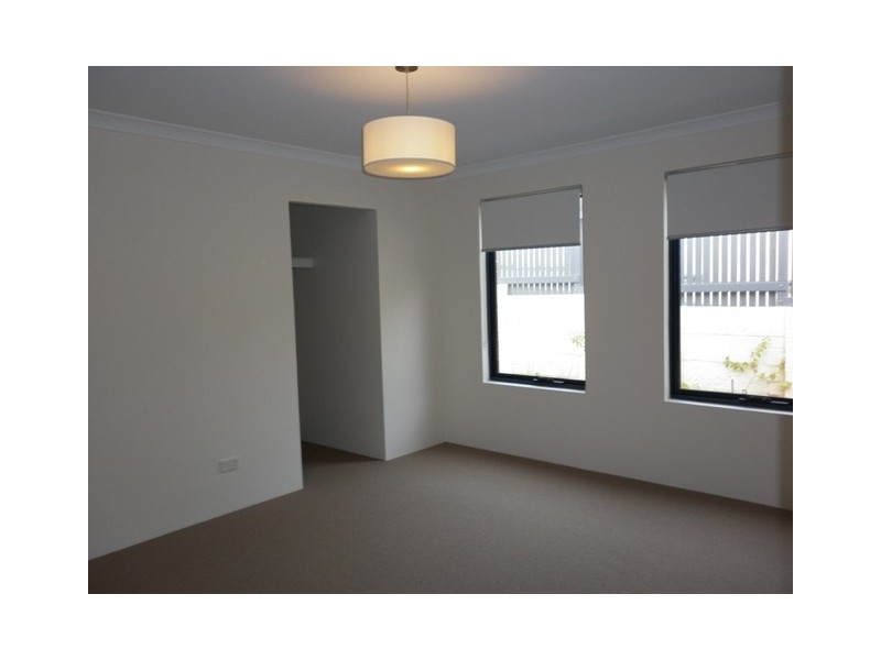 27A The Strand, Bayswater WA 6053