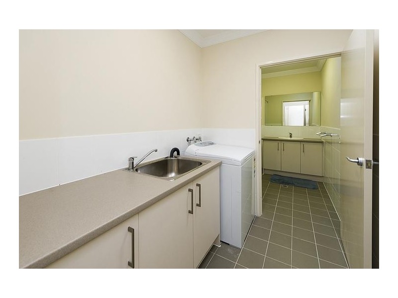 178/25 The Parkway, Ellenbrook WA 6069