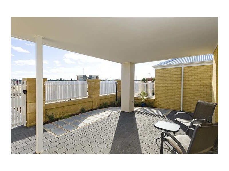178/25 The Parkway, Ellenbrook WA 6069