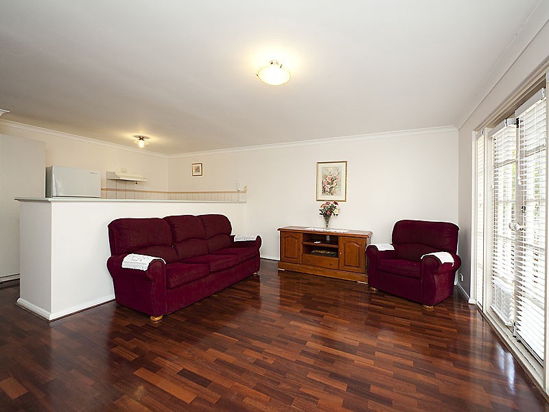 8/19 Little Shenton Lane, Northbridge WA 6003