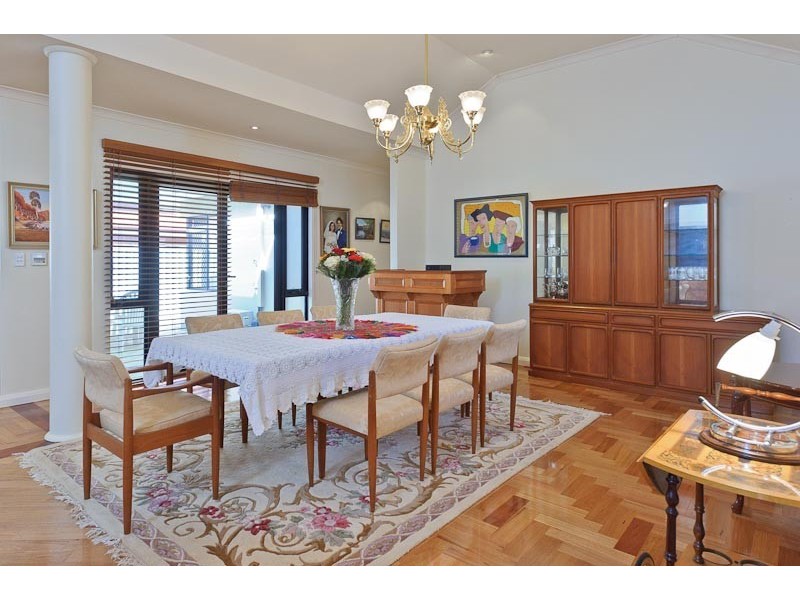 91 Holmfirth Street, Coolbinia WA 6050