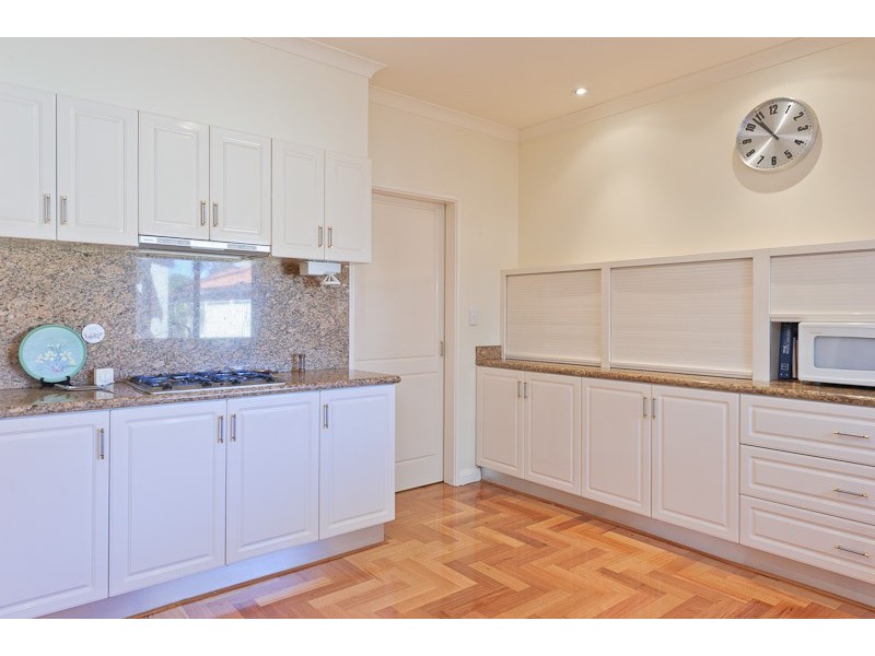 91 Holmfirth Street, Coolbinia WA 6050