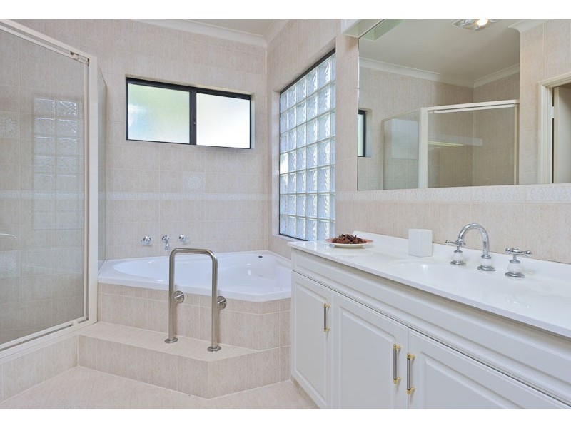 91 Holmfirth Street, Coolbinia WA 6050